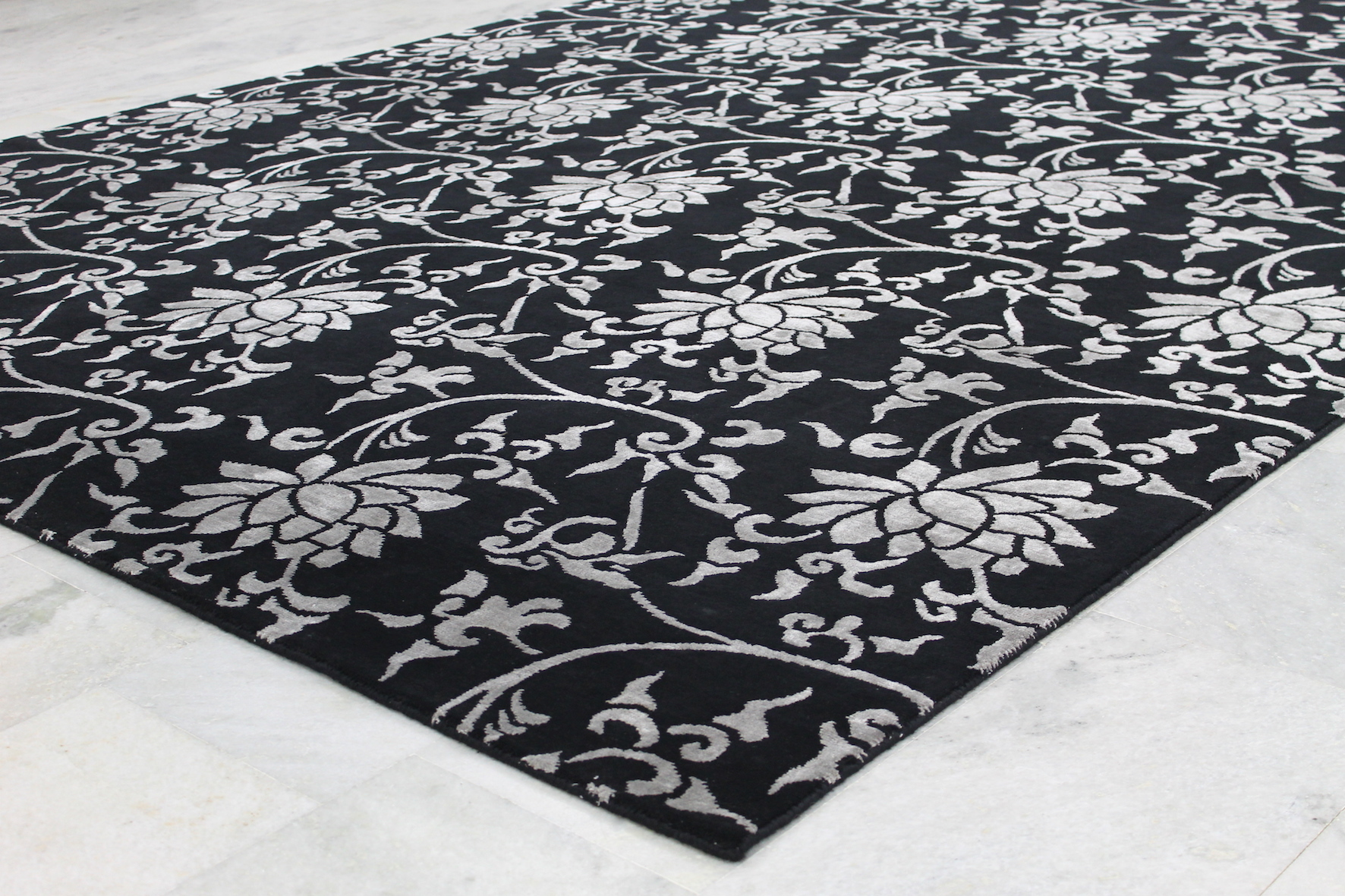 Black silver floral flower rug